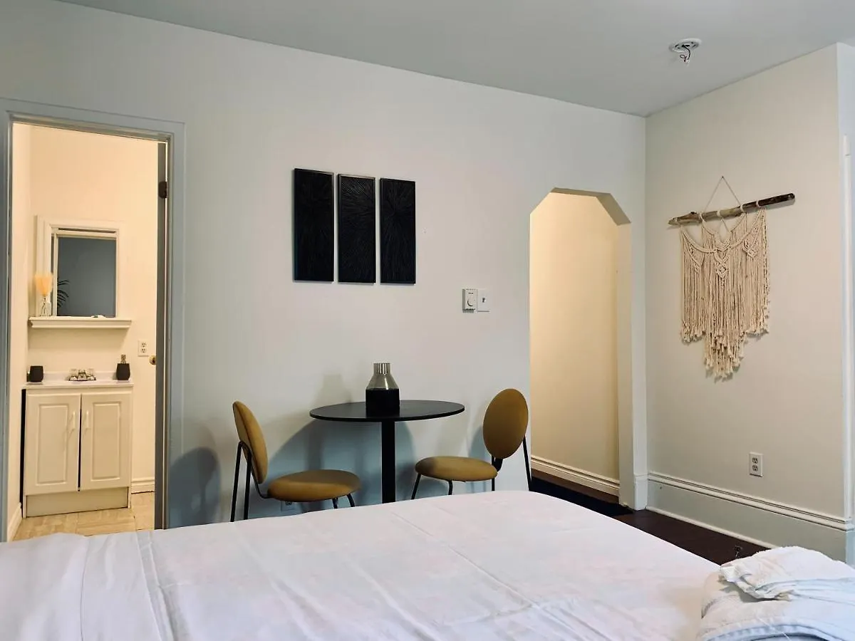 265 Pet-Friendly, Lovely Studio W Balcony Halifax Daire